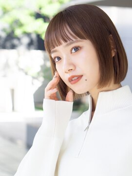 ガーデンヨコハマエスト(GARDEN YOKOHAMA est) フルバング　オン眉　ボブ　オリーブベージュ