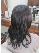 ヴィヴァーチェフィオーレ(Vivace fiore)&nbsp;くせ毛を生かした上品ヘア