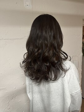 トクテ 吉祥寺(tokute) グレージュカラー/ボブウルフ/黒髪/ココアベージュ