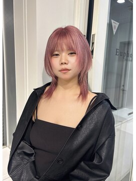 ユーフォリア 渋谷グランデ(Euphoria SHIBUYA GRANDE) ハッシュカット　顔まわりレイヤー