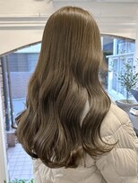 ラレイ ハラジュク(Lalei harajuku)&nbsp;【白石】赤み消しカラーオリーブグレージュカーキ原宿10代20代