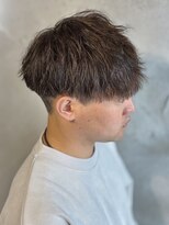 ニアウ 高崎店(Niau)&nbsp;メンズマッシュ縦落ちツイストスパイラルパーマ群馬高崎眉毛韓国