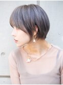 ショートボブ/ダブルカラー/グレー/ハンサムショート