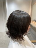 横浜西口肩上レイヤーボブ切りっぱなしボブダークブラウンカラー