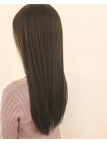 クア 北千住別邸(qua)&nbsp;あなたも振り返りたくなる　髪質改善　艶髪ストレート