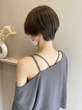 クム(QUMU) ショートヘア×オリーブベージュ