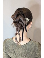 シュクレアミ 福島(sucre ami)&nbsp;カジュアルアレンジ×ベロアリボン【福島/ヘアセット】