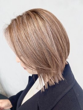 アコ(Aco) 上品ハイライト/白髪ぼかしハイライト/ベージュ/ミルクティー