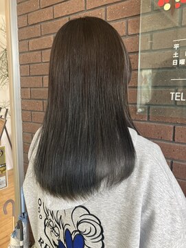 りんごの木セントラル(Central) レイヤーカット