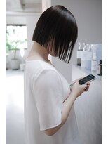 フェイヴィーズ(FavyS)&nbsp;動いてもフォルムが可愛いボブ
