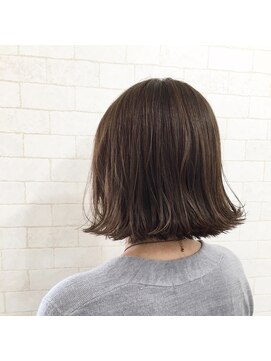 インフィールヘアー(Infeel hair) 切りっぱなし×外はねボブ☆ハイ透明感アプリエカラー☆