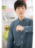 流し前髪で優し気に…メンズマッシュショートa
