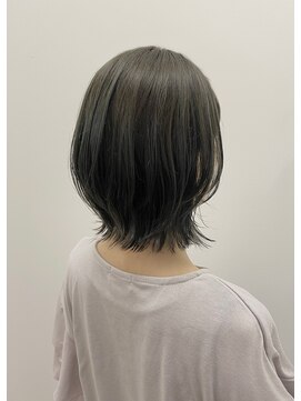 オリガミ トイロ(ORIGAMI TOIRO) ブルージュカラーコンパクトレイヤーカット