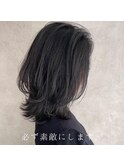 黒髪外ハネミディアム{湘南/藤沢}