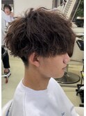 ソフトツイストスパイラルパーマツーブロック刈り上げマッシュ