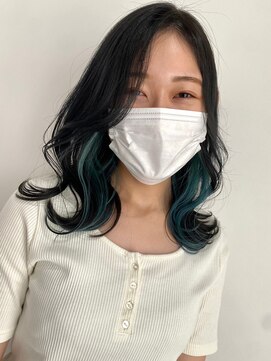 ツキ 横浜店(tuki) インナーカラーケアブリーチイヤリングカラーハイライトレイヤー