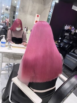 リル 溝の口(LiL) ピンクベリー/溝の口/ブリーチ/ダブルカラー/レイヤーカット