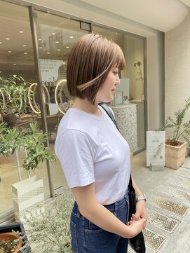 マイル 渋谷(mile) ブリーチなしベージュ×ボブスタイル