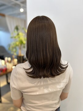 シアン(CyAN) 赤みなしブリーチなしベージュ