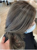 ミルクティーベージュダブルカラーケアブリーチグレージュ40代