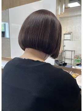クーロン(Qoolon) 80代 × compact bob × 3D color☆