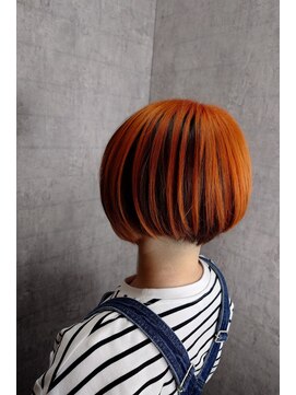 ラックスビーギャラリー なんば駅前店(LUXBE GALLERY) 【牛島】20代30代40代大人かわいいデザインカラー