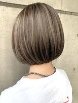 ユキ 八事(yukii) 白髪ぼかしハイライト 明るめベージュ 大人のデザイカラー 八事