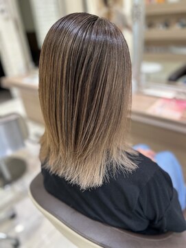 アッシュ 戸田公園店(Ash) モカベージュ×バレイヤージュ