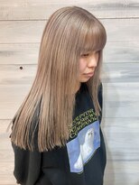 ロックス バイ マグ 松本(rocks BY MAG)&nbsp;ハイトーンホワイトブロンド×韓国風切りっぱなし小顔ボブ