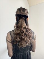 ロットアニバース(lott annibirth)&nbsp;【髪質改善】ベロアリボン×ふわふわハーフアップアレンジ