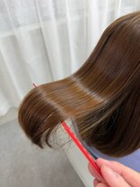 ランプシー 鹿児島中央(Lampsi) ハッシュカットグレージュデザインカラー鹿児島中央