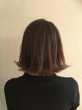 ロンド 銀座(Lond) 切りっぱなしボブ♪ 担当 伊原