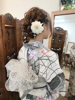 ロカット サロン(Roquat Salon)&nbsp;浴衣シニヨンモテアレンジ【浴衣　ヘアアレンジ 立川/立川南】