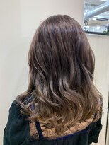 アッシュ 二子玉川店(Ash)&nbsp;グラデーションカラー×スモークベージュ