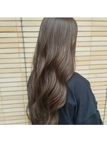 カル(caru)&nbsp;柔らかグレージュ