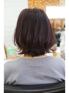 ランチ(Ranch) 外ハネレイヤー・ボブスタイル