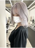 ホワイトベージュ