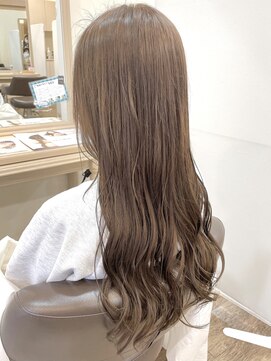 アルターリール(aL ter Rire) ブラウンベージュ/中村郁未