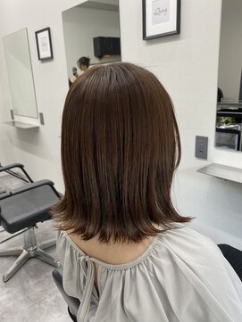 アルター(aL ter) ミディアムボブ