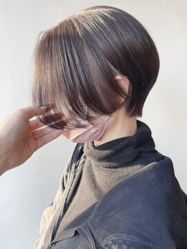 モリオフロムロンドン 原宿本店(morio from London) 【morio 原宿】ハンサムショート　インナーカラー　ミルクティー