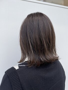 ヒト(Hito) よく見る人気な外はねボブ