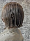 切りっぱなしナチュラルボブ