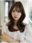 モーヴピンクベージュカラー韓国レイヤースタイル前髪カット