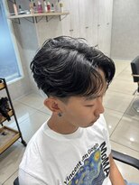 アッシュ 高幡不動店(Ash)&nbsp;毛流れセンターパートニュアンスパーマツーブロック刈り上げ立川