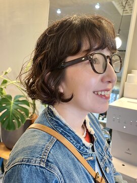 ナループロアボタン(Nalu pu loa BOTAN) フレンチボブ