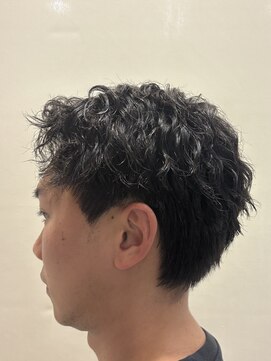 ヘアーアンドグルーミング ヨシザワインク(HAIR&GROOMING YOSHIZAWA Inc.) 爽やかスパイラルパーマメンズ眉毛カット