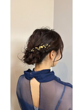 リラ バイ クオーレ(LIRA by CUORE) ～お任せお呼ばれヘアセット～