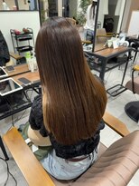 オモチャ(OMOCHA) 思わず触れたくなるツヤ髪ロング/艶髪ストレートロング