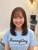 レム(REM)&nbsp;顔まわりレイヤー×艶ブラウンミディアム