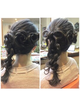 キキ 美容室(KIKI) kikiアレンジ